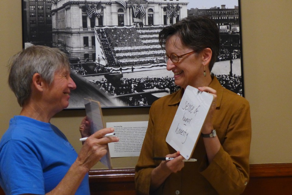 Rhode Island couple 1 show each other 3 - use!